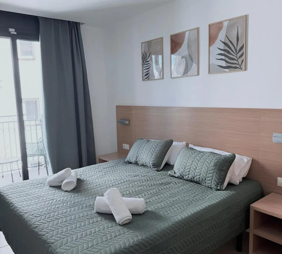 Costa Suite Beach, Pool And Parking Lloret de Mar 0*,  Spain
