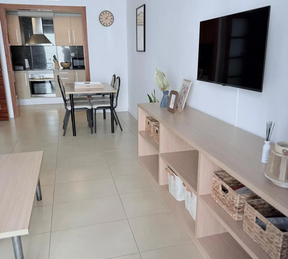 Lejlighed Costa Suite Beach, Pool And Parking Lloret de Mar